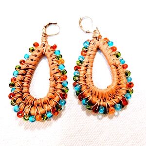 Rafia and clear wired beads